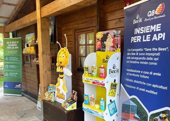Installazione arnia Q8 a Fara Gera D'Adda