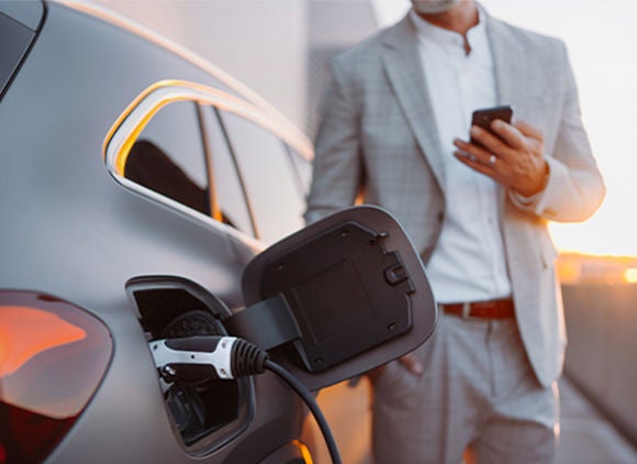Ricarica elettrica della flotta Q8 con l'App CartissimaQ8